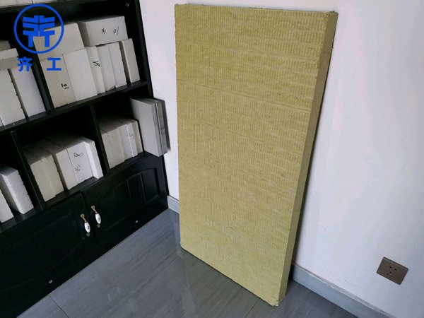 巖棉板多少錢一立方？巖棉板價格每平米？