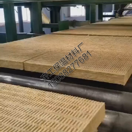 巖棉板的老化期限是多久？